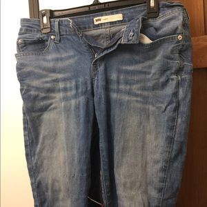 Levi Skinny Jean (COMMENT FOR CUSTOMS)